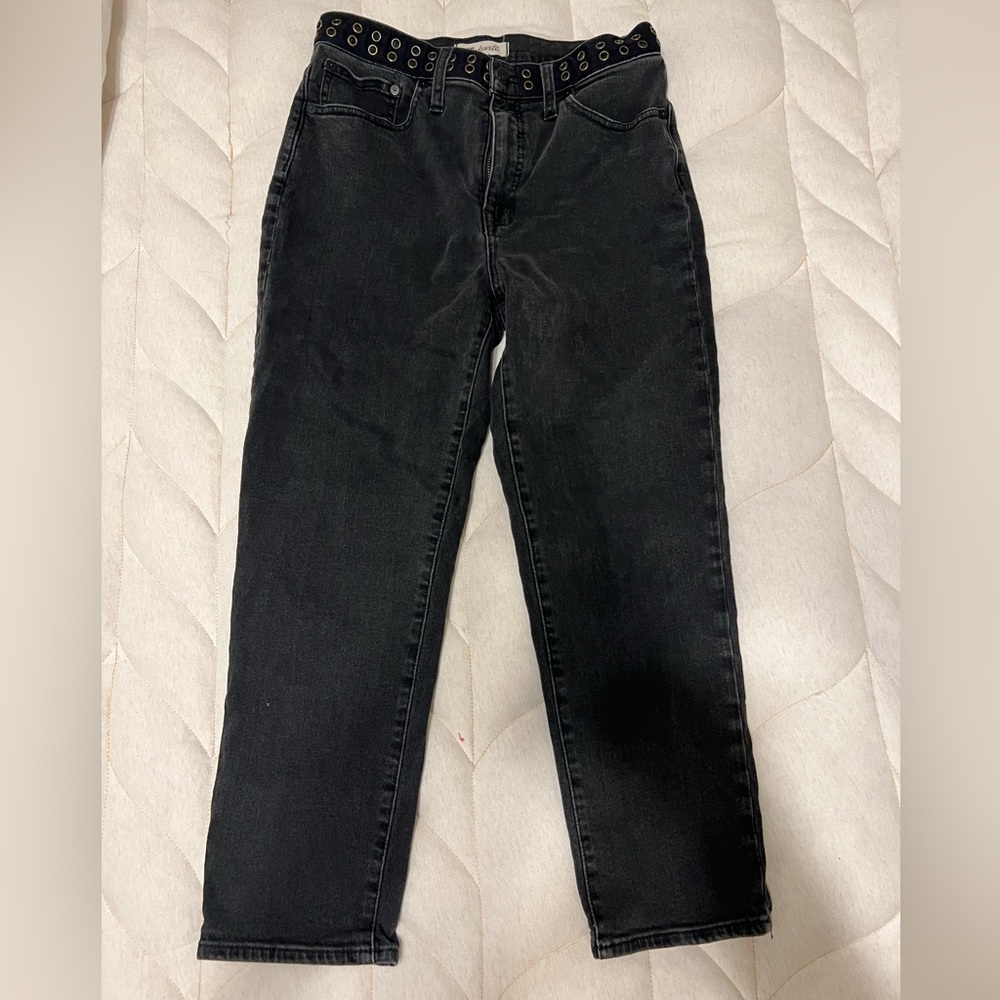 Madewell Classic Straight Jeans in Lunar Wash: Grommet Edition